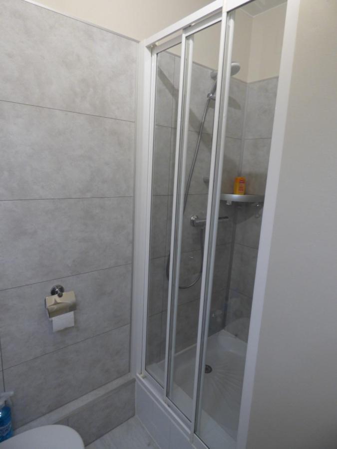 25 M2, 900m De La