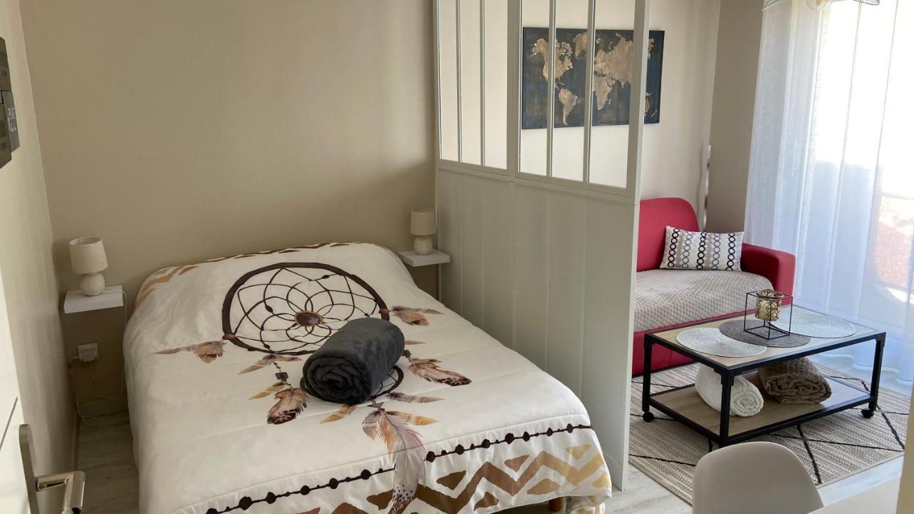 25 M2, 900m De La Apartment *